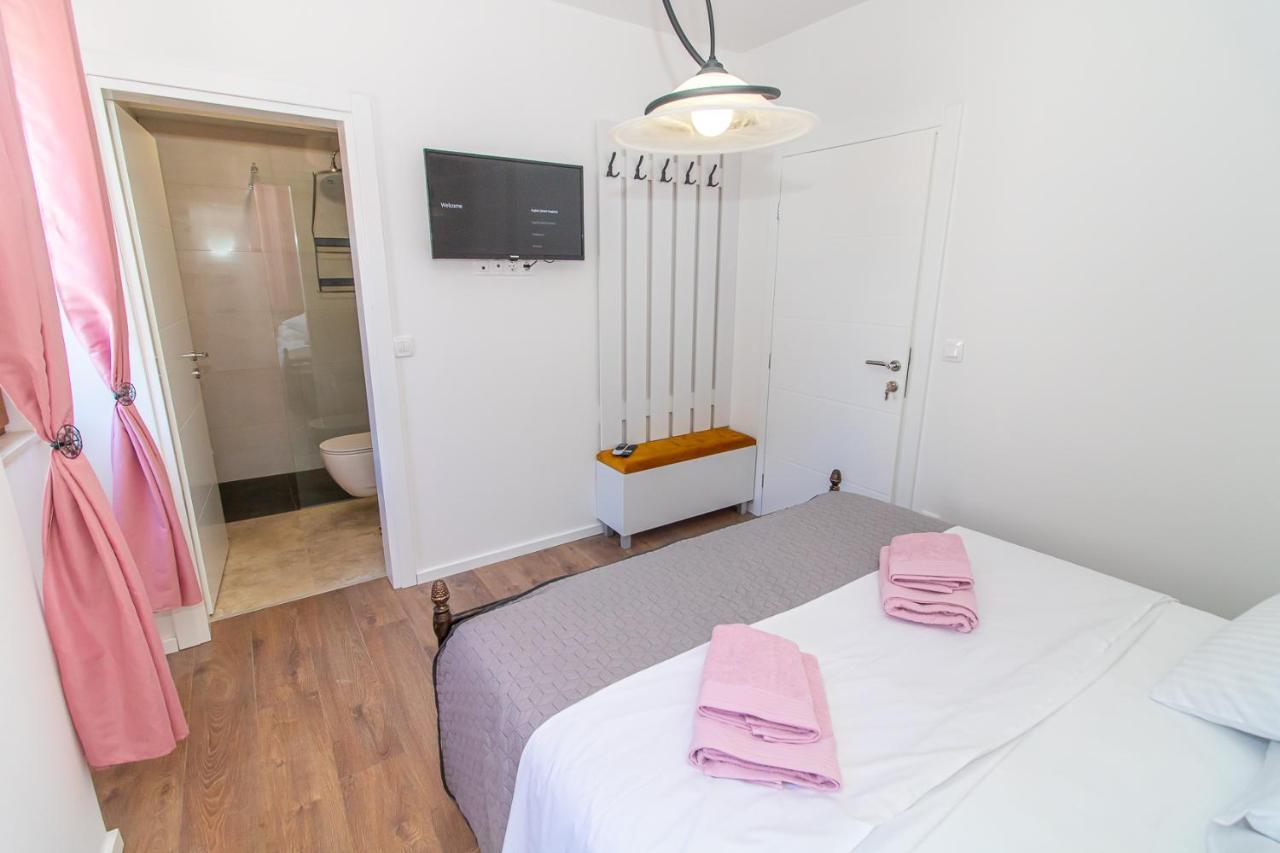 Luxury Apartments Iris Mostar Exterior foto