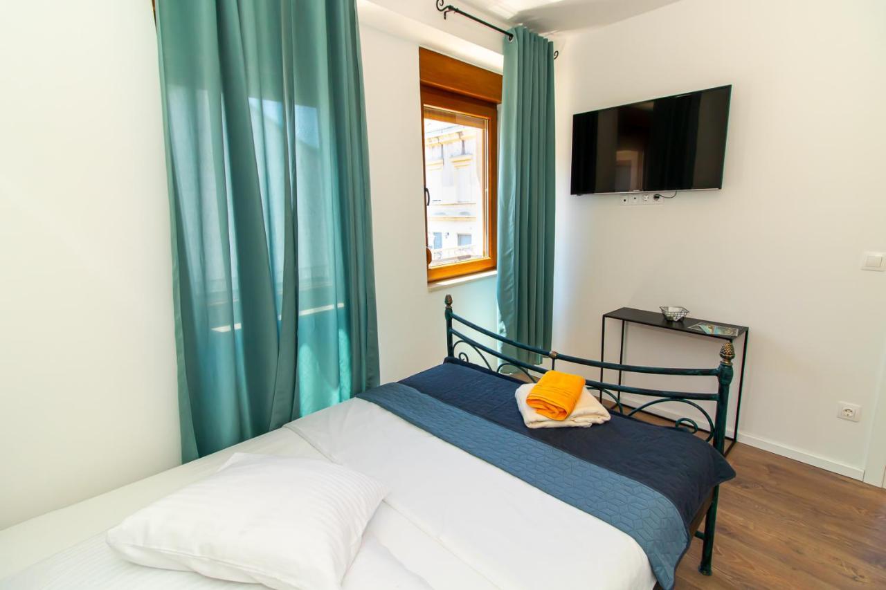 Luxury Apartments Iris Mostar Exterior foto